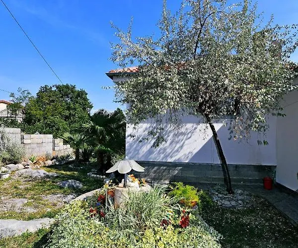 Susanj * Οπατία