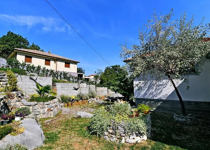 Susanj * أوباتيا